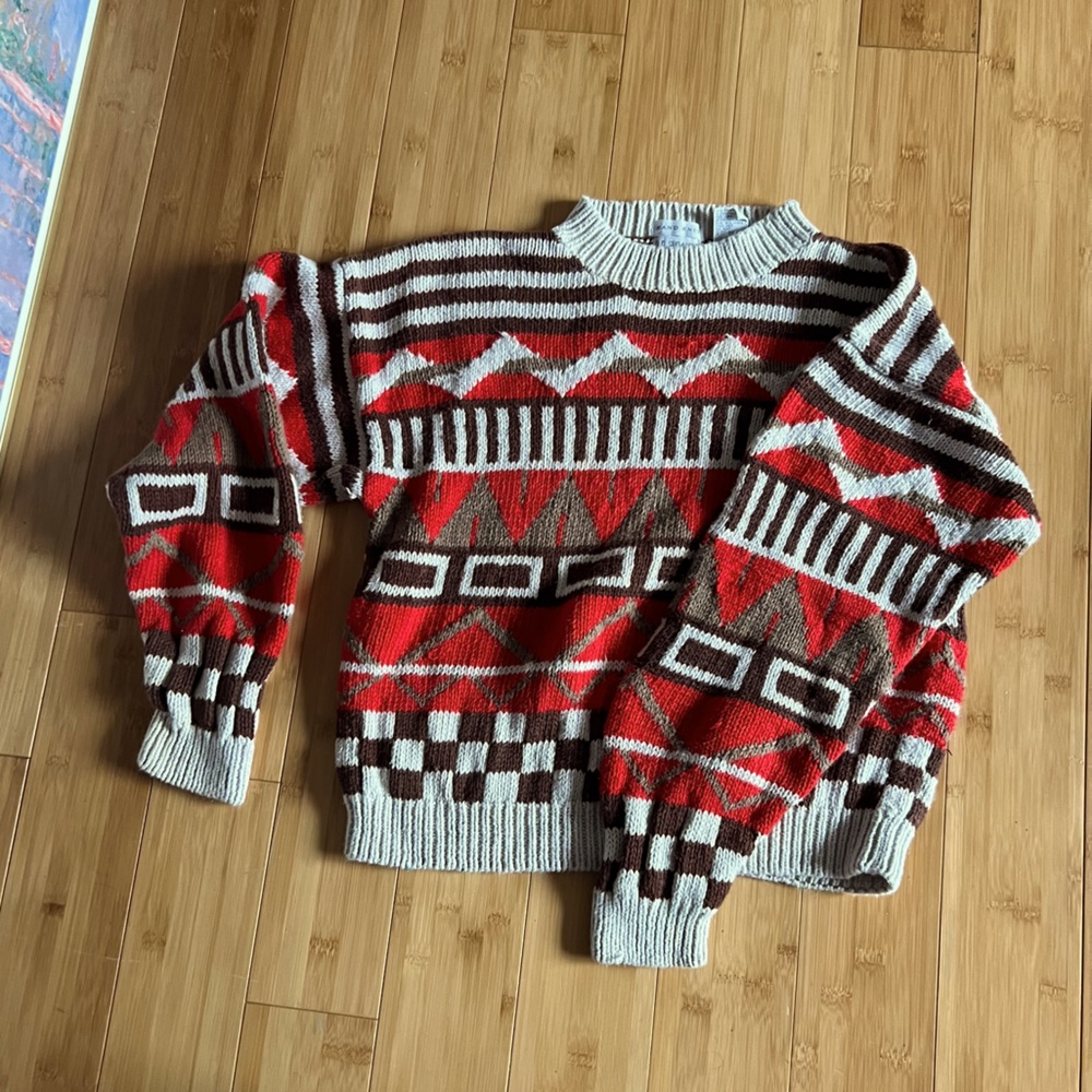 Geometric Funky Cropped Handknit Sweater